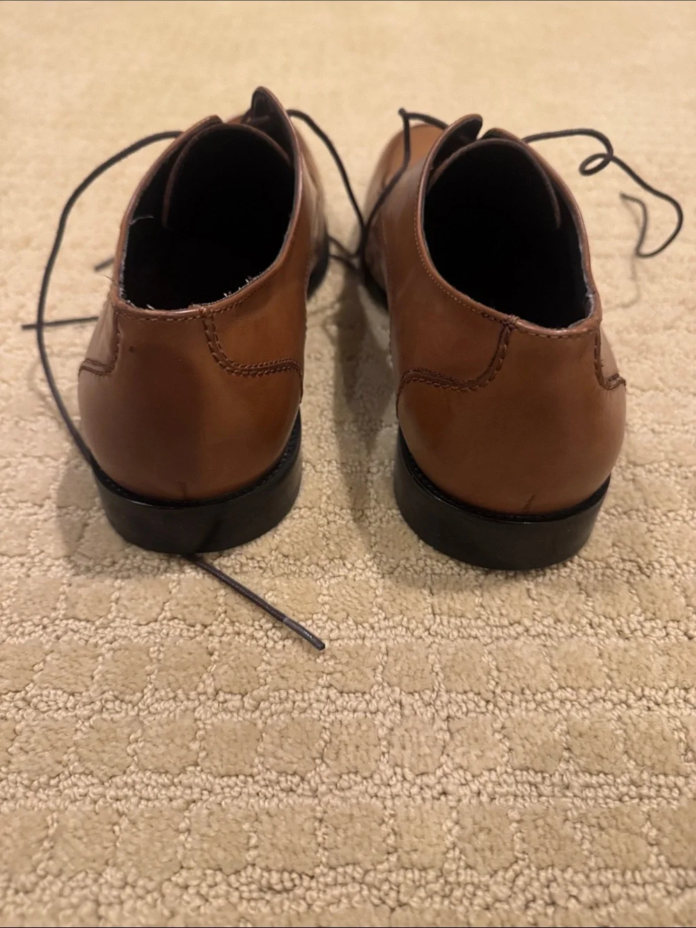 Kenneth Cole Tan Leather Lace-Up Oxfords